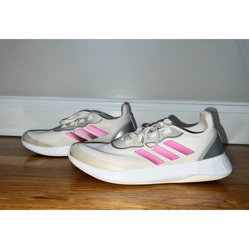 •Adidas• QT Racer Sport Sneaker